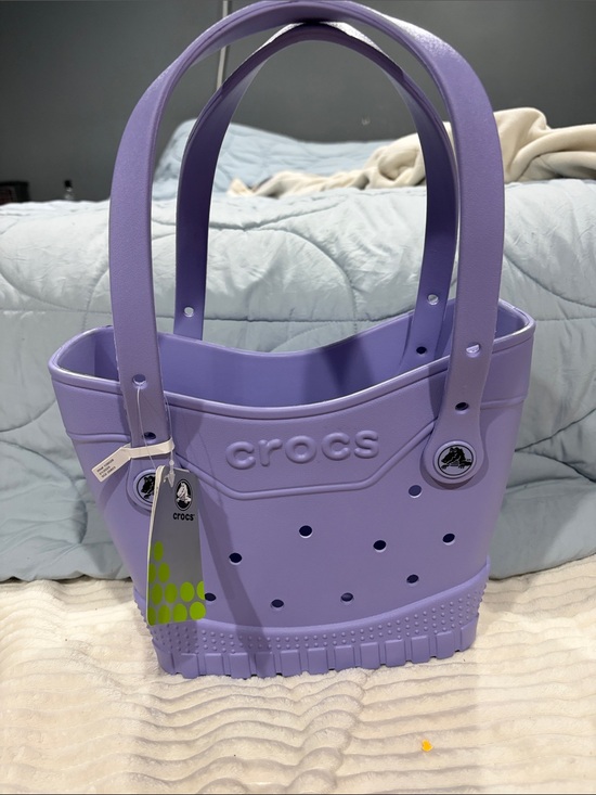 CROCS Handbags - CROCS Lavender Purple Tote Bag